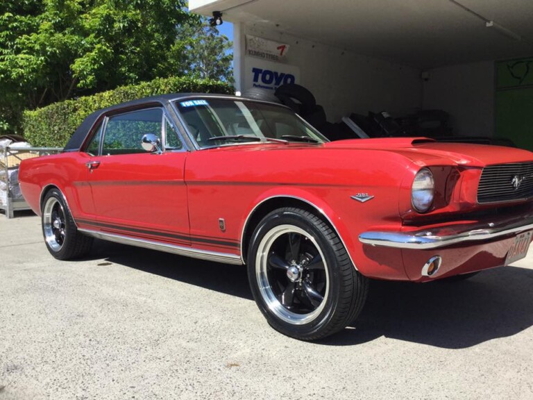 1965 Ford Mustang with 17-inch American Racing Torque Thrust wheels and Winrun R330 tyres