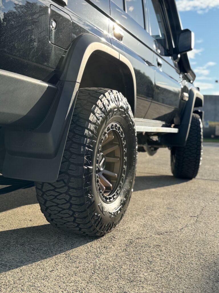 76 Series, Raid 5 Bronze Track Correction