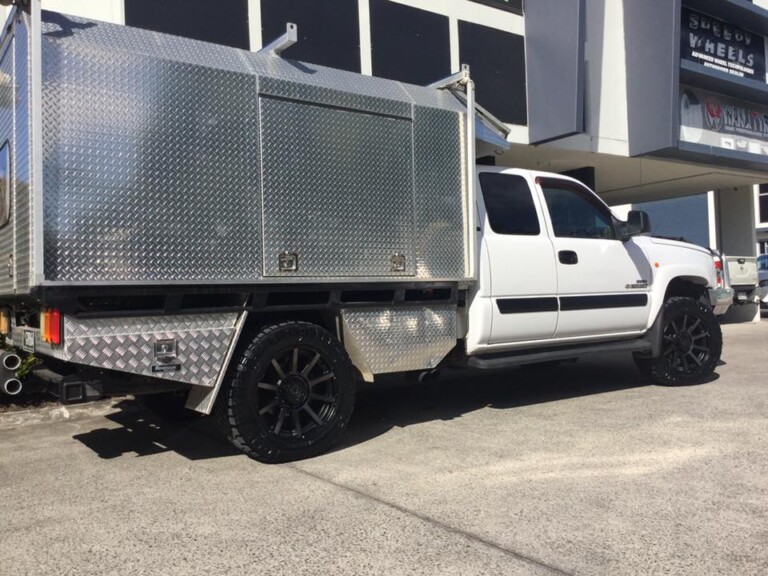 Chevrolet Silverado with 20-inch XD Outbreak wheels and Nitto Ridge Grappler tyres