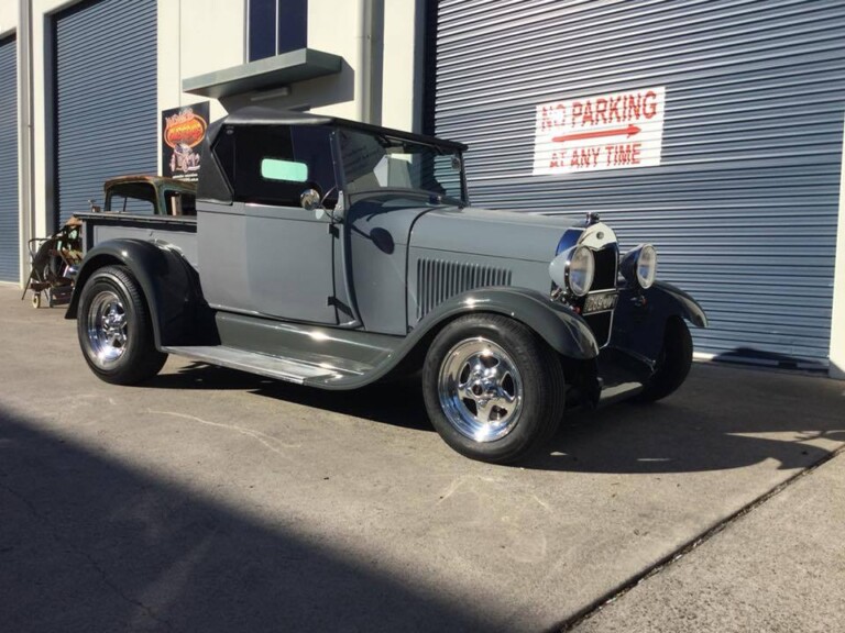 Classic ute with 15-inch Weld wheels