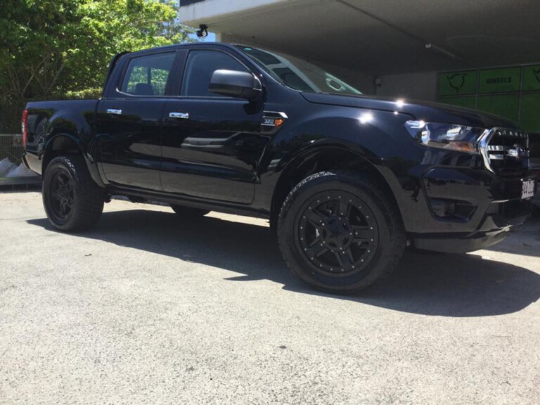 Ford Ranger with 20-inch KMC Rockstar III wheels and Nitto Terra Grappler tyres