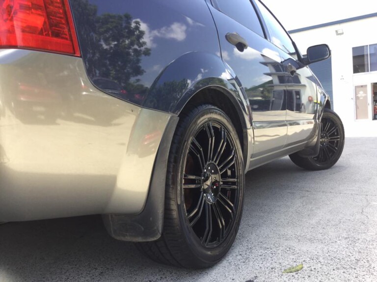 Ford Territory with 20-inch KMC D2 wheels and Austone Athena SP-303 tyres