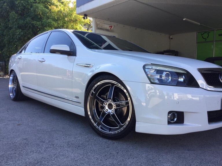 Holden Caprice with 20-inch staggered Pro Drag wheels and Pace Alventi tyres