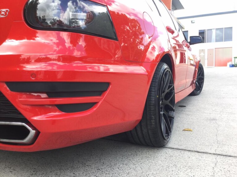 Holden Clubsport with 20-inch staggered SSW M-Spec wheels and Pace Alventi tyres