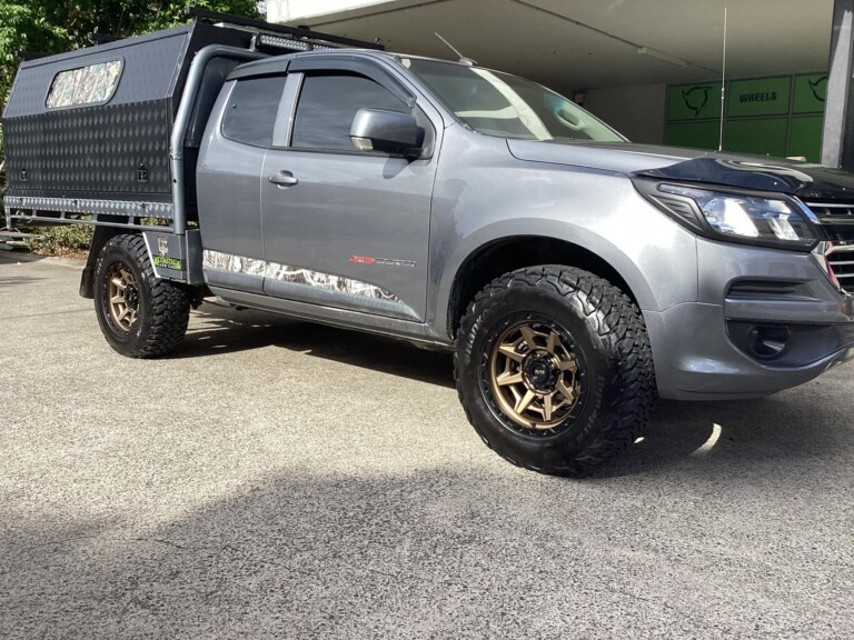 Holden Colorado with Elite wheels and Hankook Dynapro tyres
