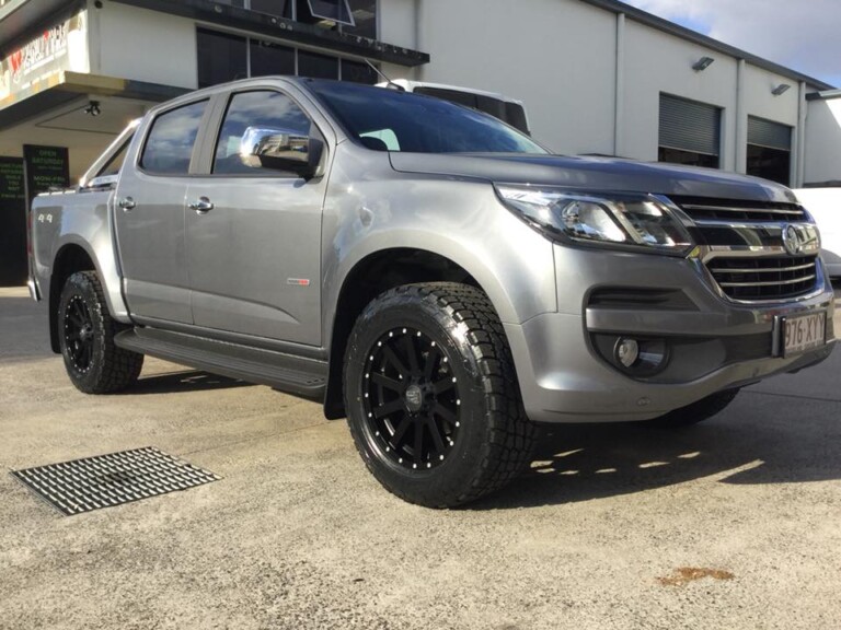 Holden Colorado with 18-inch KMC Heist wheels and Nitto Terra Grappler tyres
