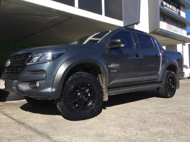 Holden Colorado with 17-inch XD RG2 wheels and Nitto Ridge Grappler tyres