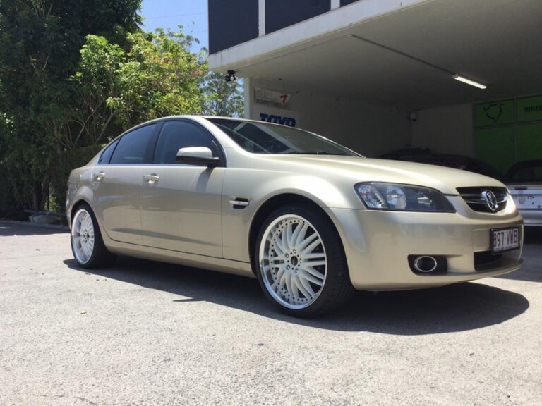 Holden Commodore with 20-inch staggered Versus Enduro wheels