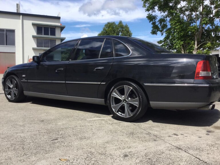Holden Statesman with 18-inch BMS Onyx wheels and Toyo Proxes tyres