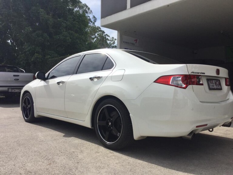 Honda Accord with 18-inch Motegi Racing wheels in gloss black with machined ring