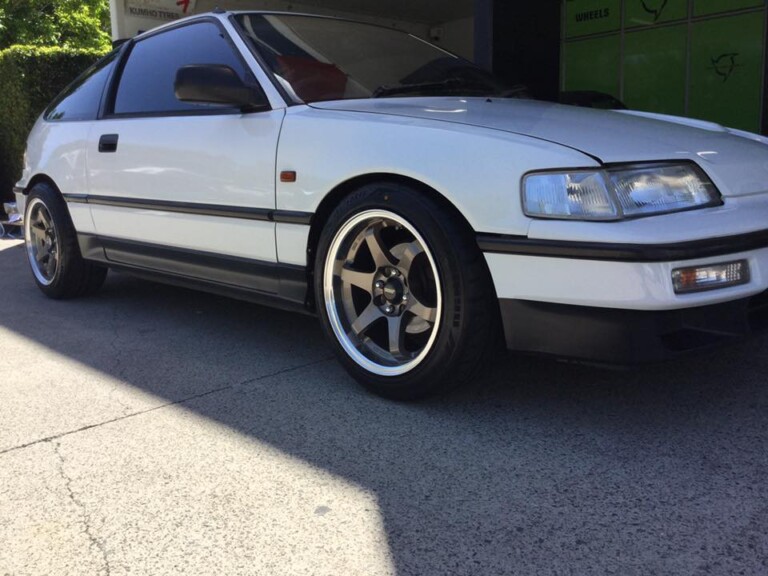 Honda CRX with 15-inch SSW Drifter wheels and Jinyu Race tyres