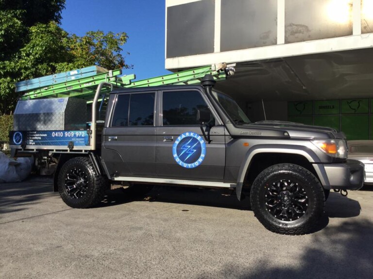 LandCruiser ute with 17-inch Fuel Assault wheels and Kenda Klever R/T KR601 tyres