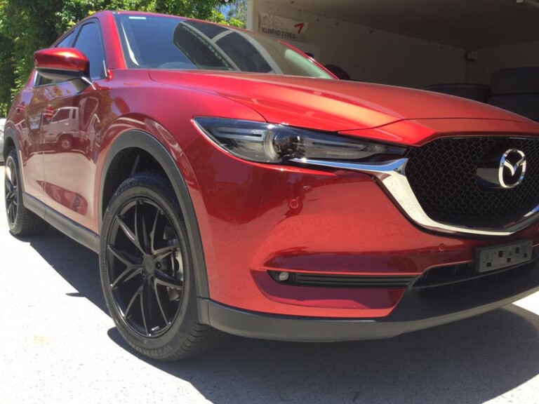 Mazda CX-5 with 19-inch Niche Misano wheels and Winrun R330 tyres