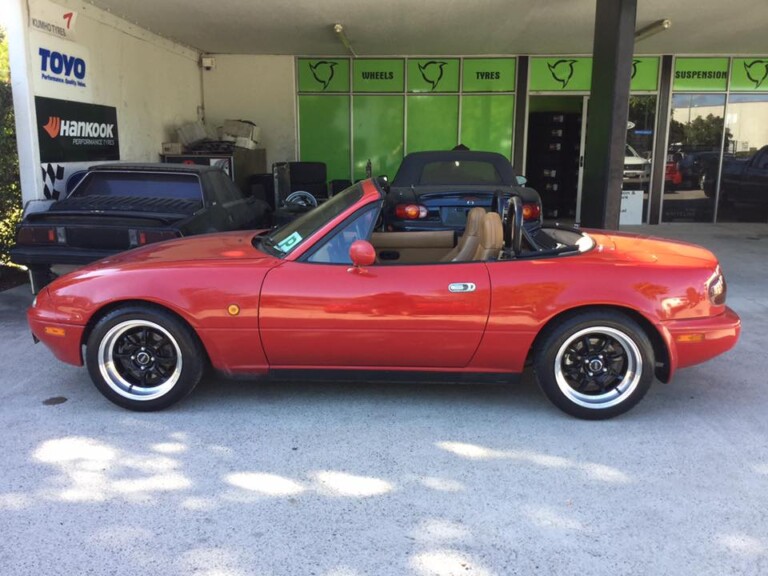 Mazda MX5 with 15-inch SSW Tuning wheels and Federal RSRR race tyres