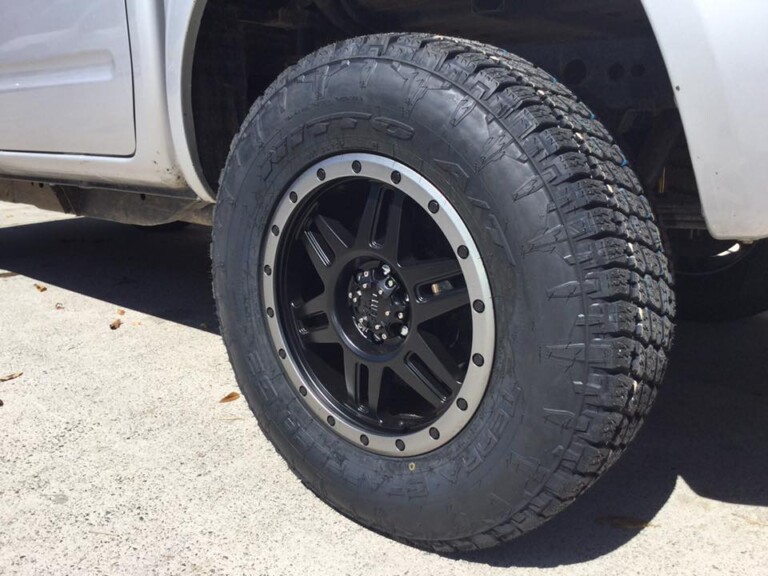 Navara D40 with 17-inch Tuff T16 wheels and Nitto Terra Grappler tyres