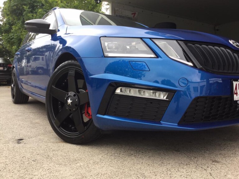 Skoda Octavia RS with 18-inch KMC Rockstar wheels and Pace Alventi tyres