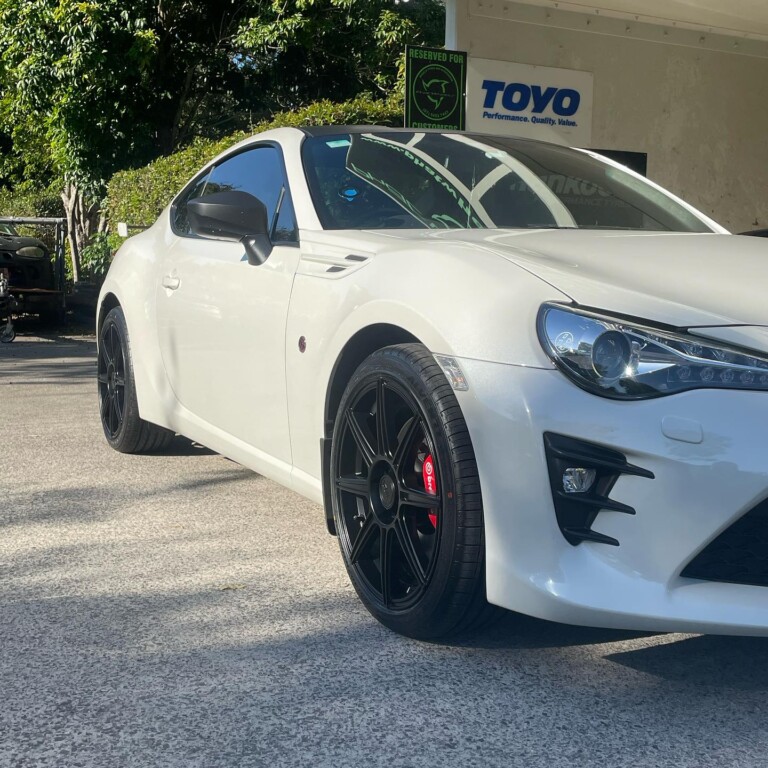 Toyota 86 with Motegi wheels and Pace Alventi tyres