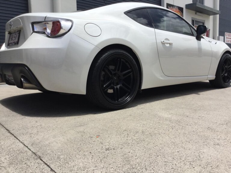 Toyota 86 with 18-inch staggered Koya SF01 wheels in full satin black