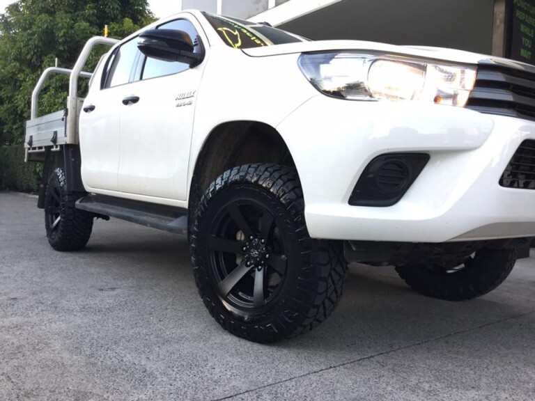 Toyota Hilux with 2-inch Oz Tec lift, 17-inch Spyder Delux wheels and Nitto Ridge Grappler tyres