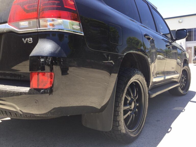 Toyota LandCruiser with 20-inch KMC Skitch wheels and Nitto Terra Grappler tyres