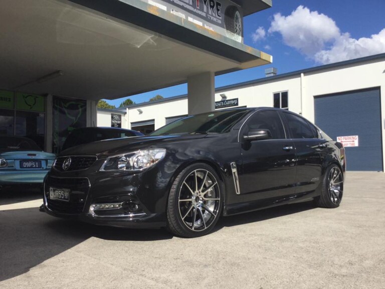 VF Commodore with staggered Versus Intake wheels