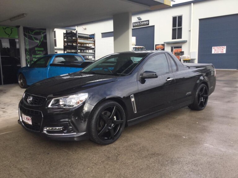 VF SS Commodore ute with Niche GT-5 staggered 20-inch wheels